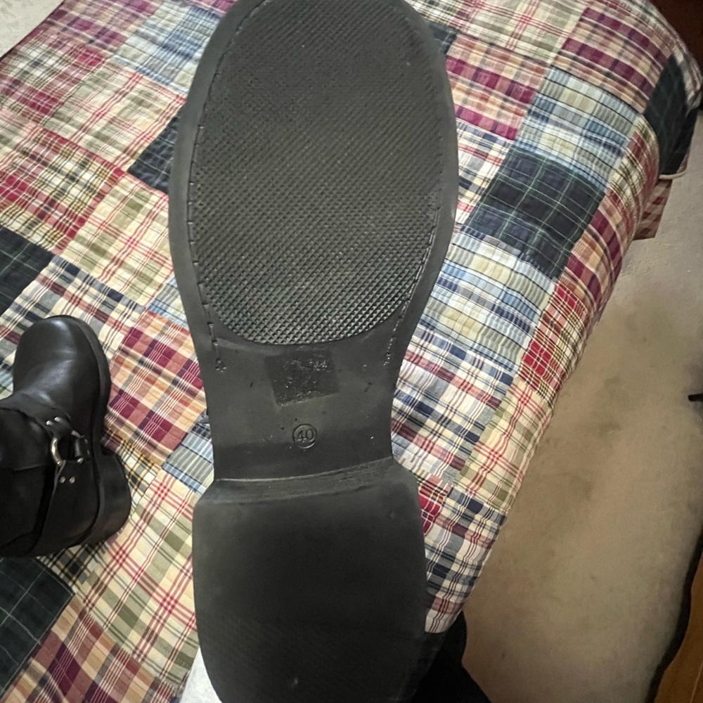 Charles David Black Leather Footwear - Picture 6 of 6